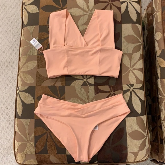 L Space Parker Top + Pratt Bottom - Picture 8 of 12